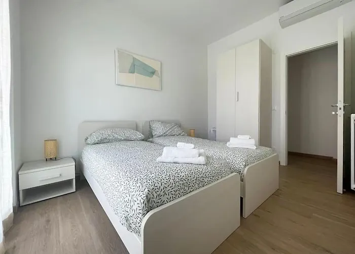 Alma House Finale Ligure