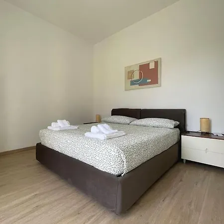 Alma House Финале Лигуре